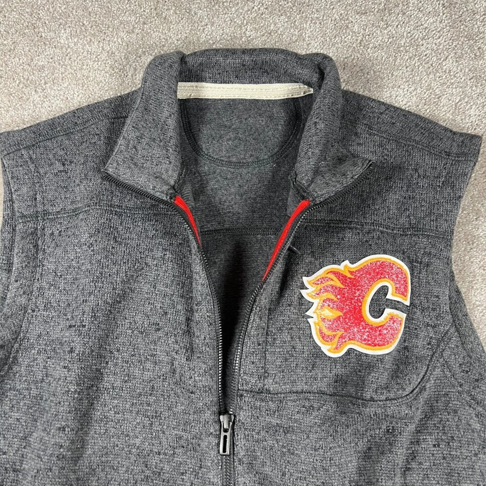 Antigua Mens Large Heather Gray Calgary Flames Logo Full-Zip NHL Hockey Vest NWT - Picture 3 of 6